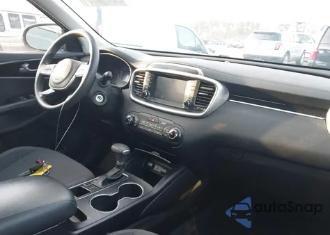 2020 Kia Sorento 2.4L L z USA, uszkodzony, nr VIN 5XYPG4A35LG644747